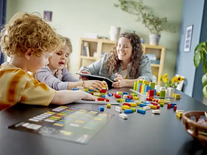  En 2024, el entretenimiento inclusivo llega a España con los ladrillos LEGO Braille.  |  Su casa

