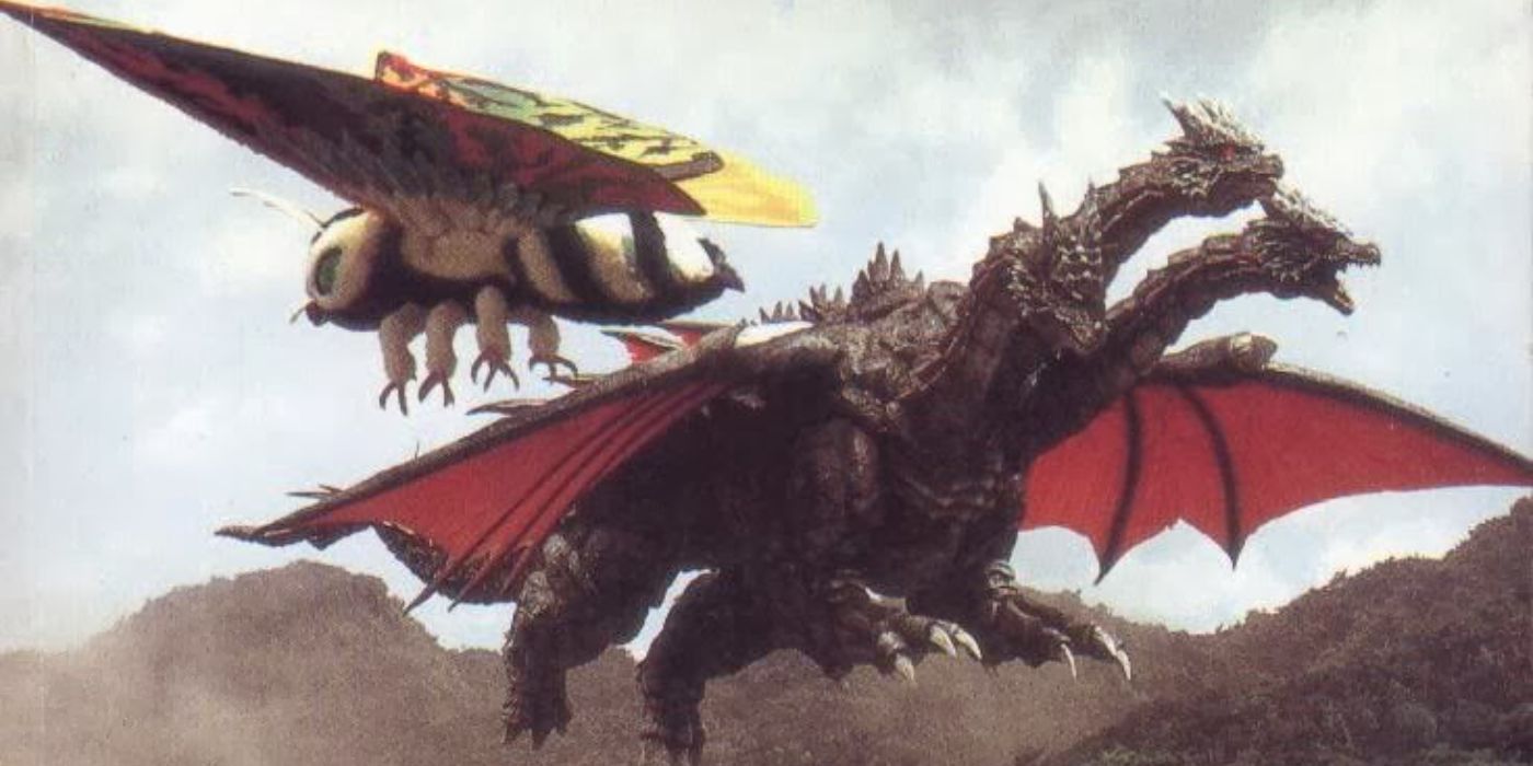 Mothra Leo lucha contra Desghidorah en Rebirth of Mothra.