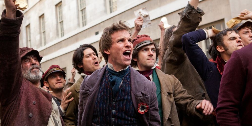 Marius y Amigos de ABC lideran la rebelión en la película Los Miserables