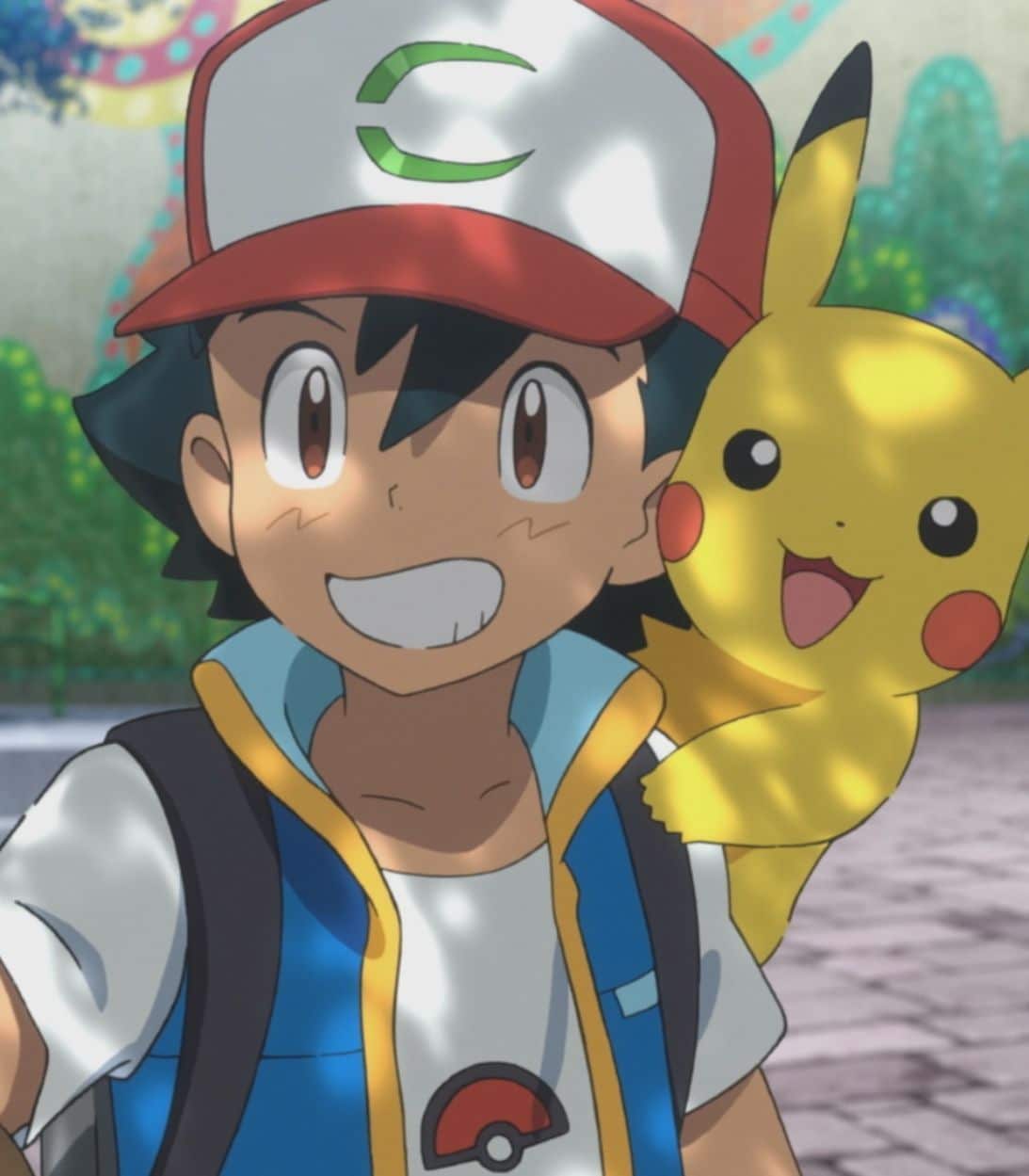 Ash y Pikachu sonríen emocionados en la Película Pokémon: Secretos de la Selva