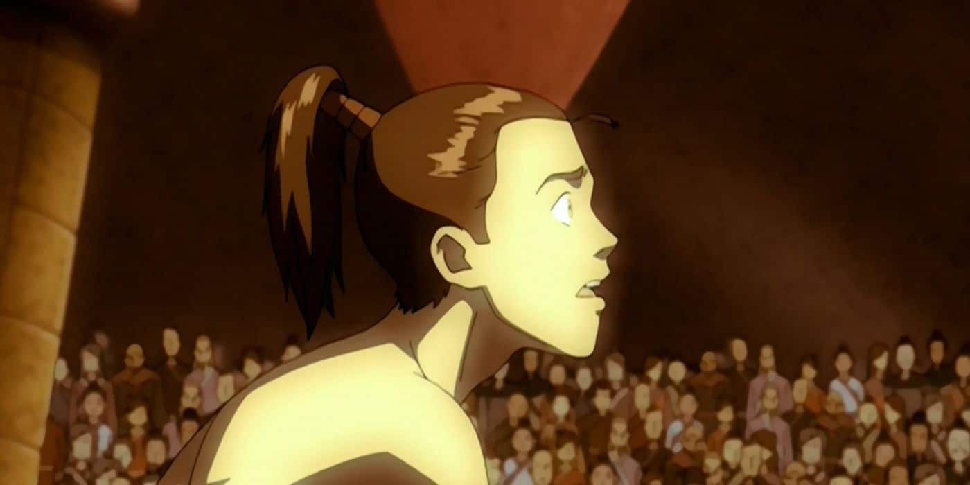 El joven Zuko le ruega a su padre que no le haga daño en Avatar: The Last Airbender. 