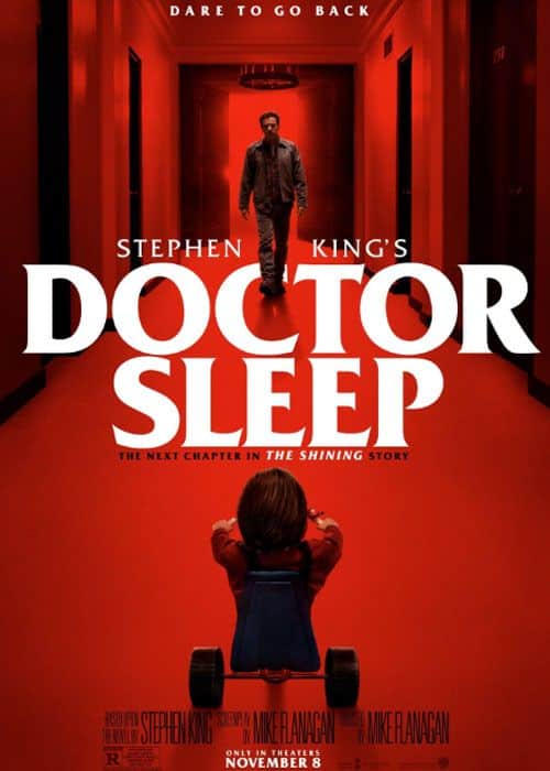 Doctor Sleep Ewan McGregor como Danny Torrence caminando por un pasillo rojo