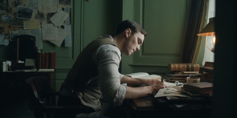 Esta película biográfica de 2019 rompió una de las reglas cardinales de JRR Tolkien
