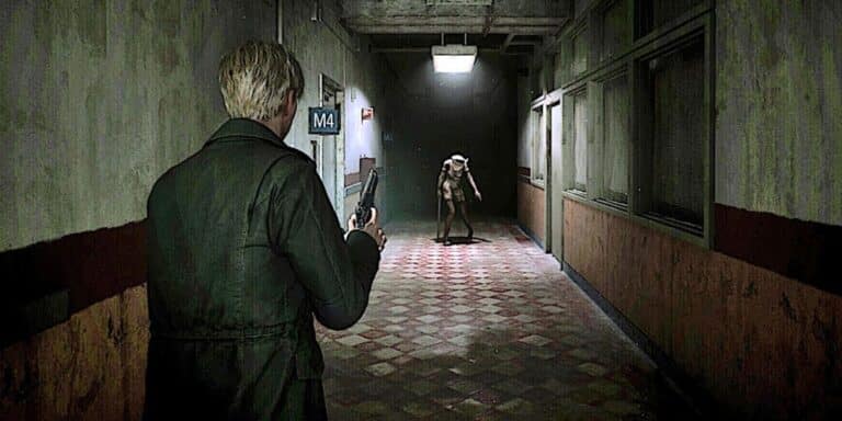 Gameplay of Silent Hill 2 Remake with the protagonist facing a decapitated enemy.