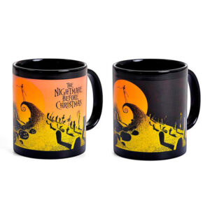 Taza Escena del Cementerio Pesadilla Antes de Navidad Disney 315ml